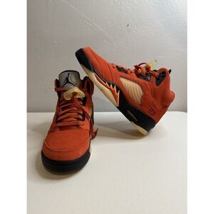 Nike Air Jordan 5 Retro Martian Sunrise Black Fire Red DD9336-800 Size 8 Womens